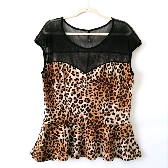 Iris Design Beige Round Neck Short Sleeve Leopard Print Blouse Top Size 2XL - Picture 1 of 6